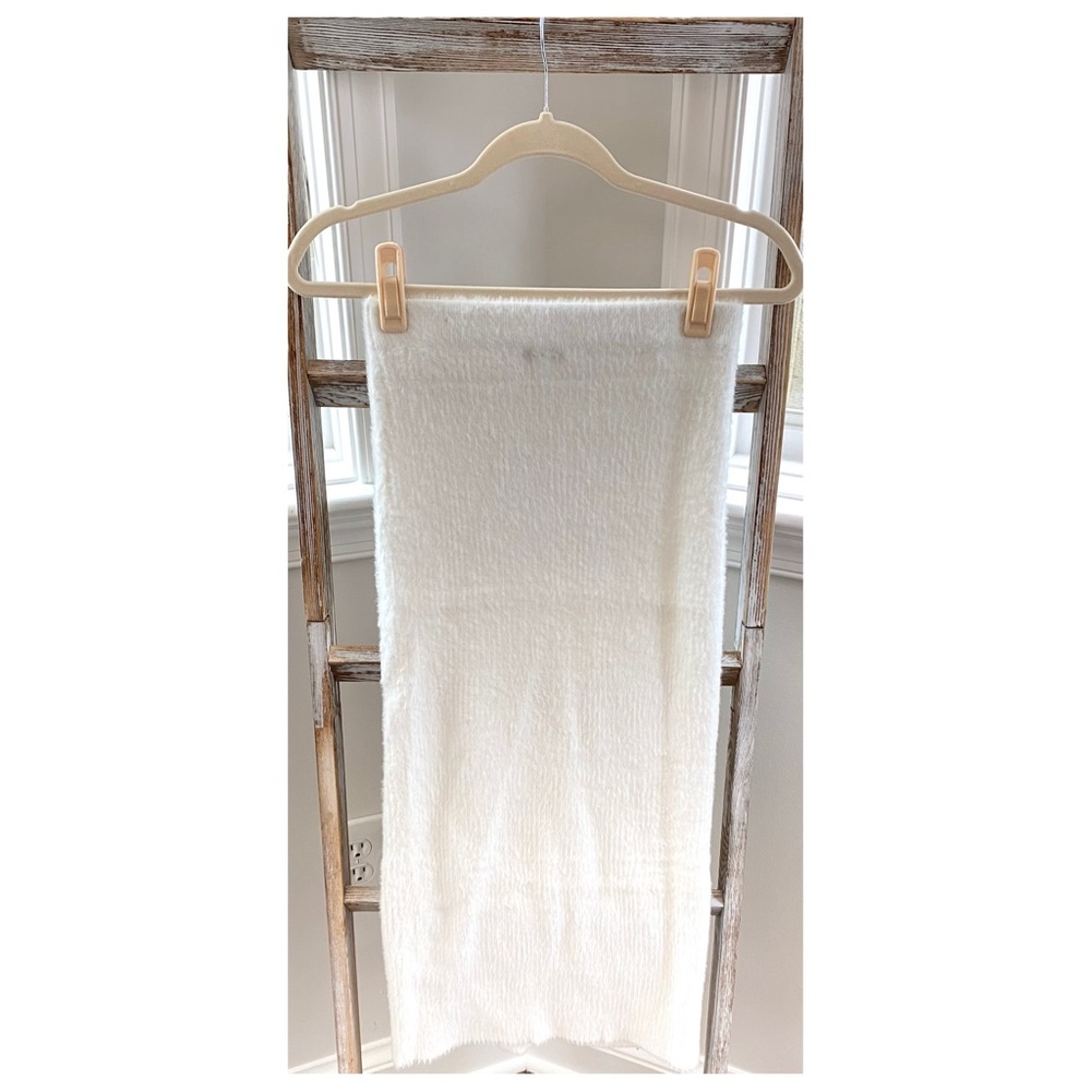 Princess Polly • Knit Midi Skirt• Small - Picture 3 of 5